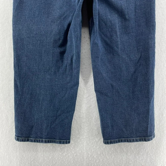 Charter Club Jeans Women's Sz 8P Blue Laura Fit Straight High-Rise Stretch Denim - Picture 9 of 11